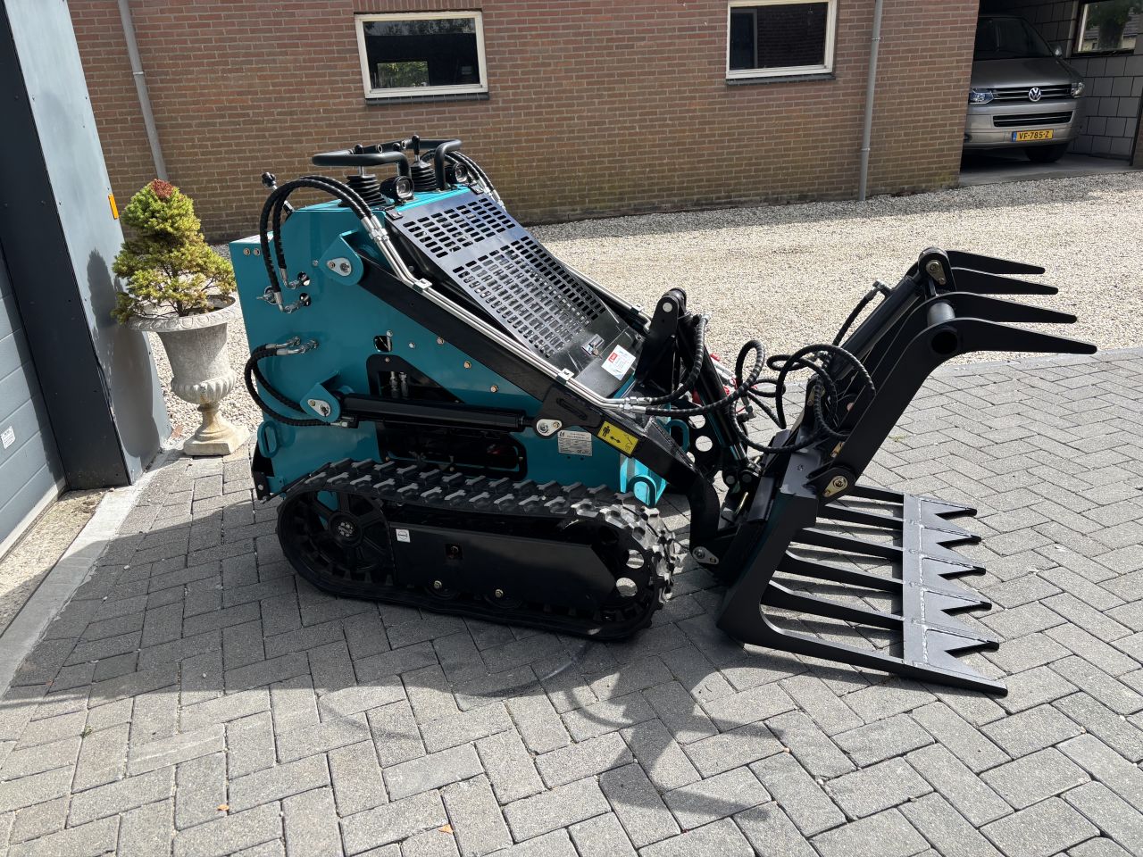 Skidster bobcat schranklader