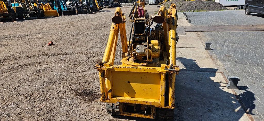 Liebherr TOA CC 154HR mini crane