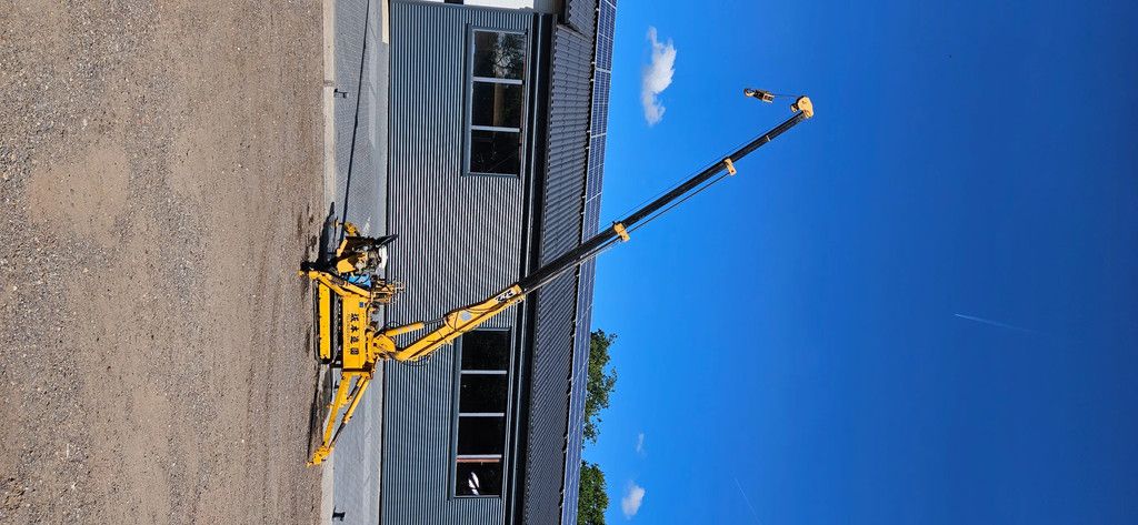 Liebherr TOA CC 154HR mini crane
