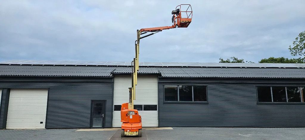 JLG TOUCAN 1210