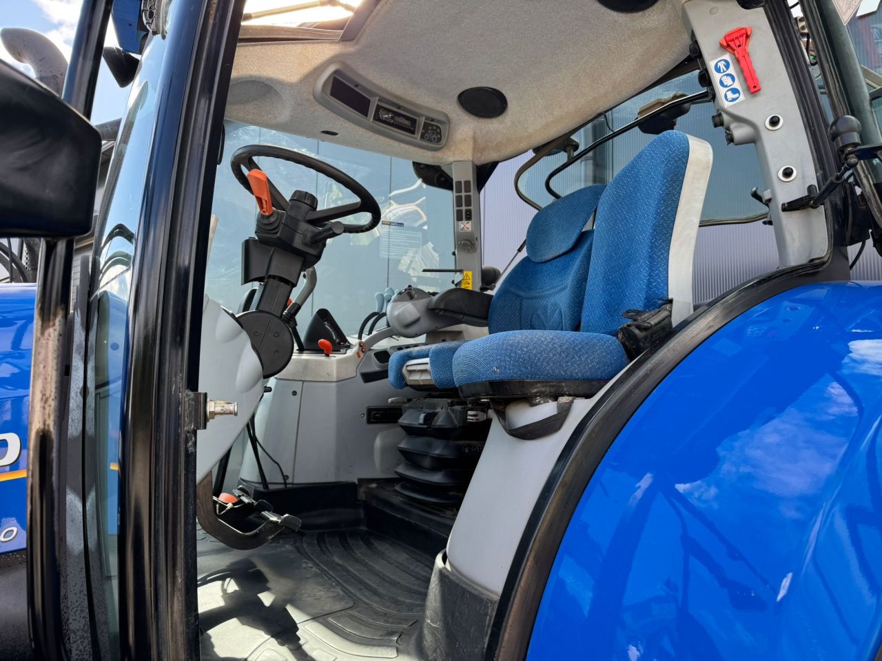 New Holland T6.120