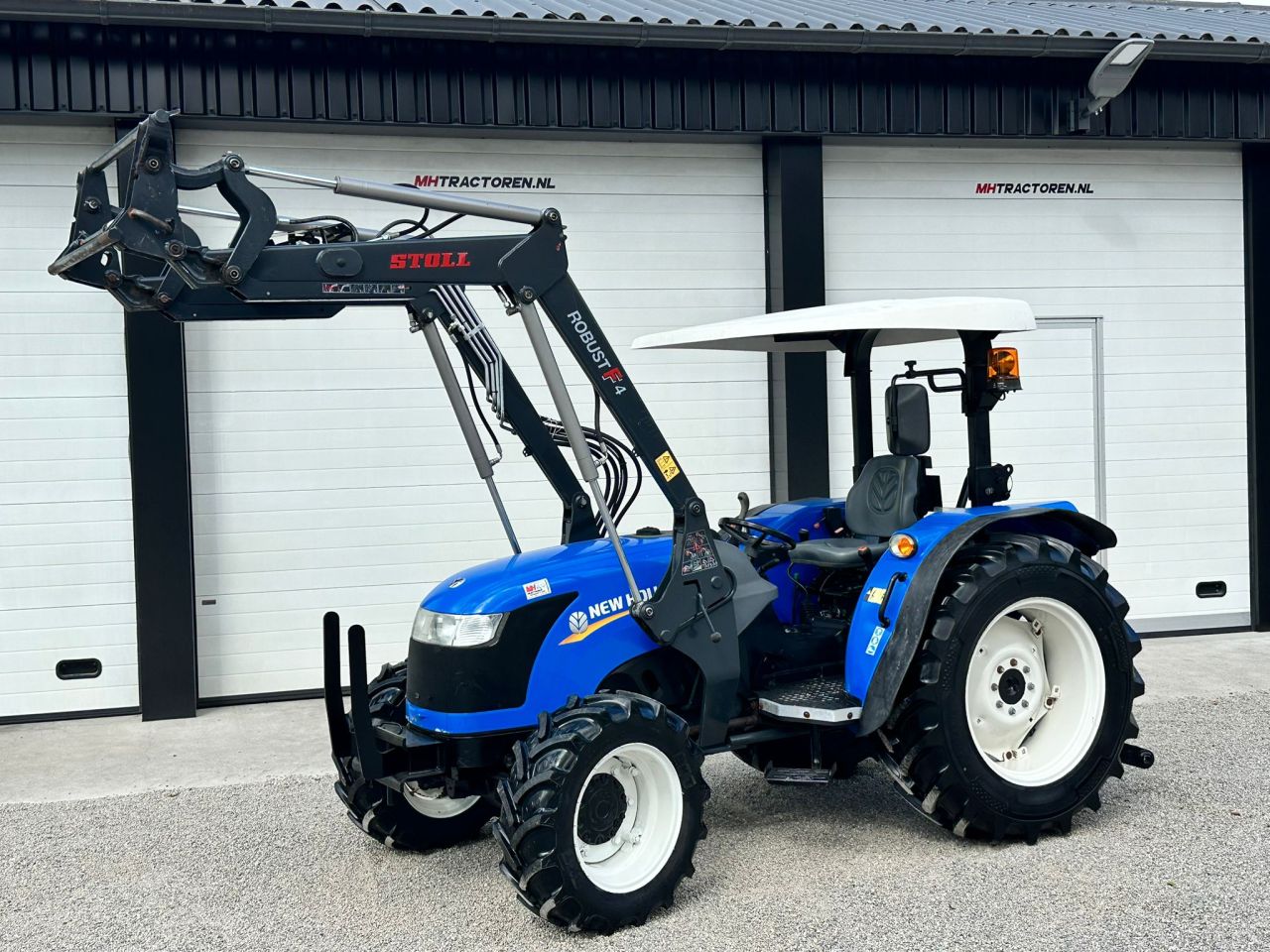 TE KOOP: zeer nette NEW HOLLAND 350