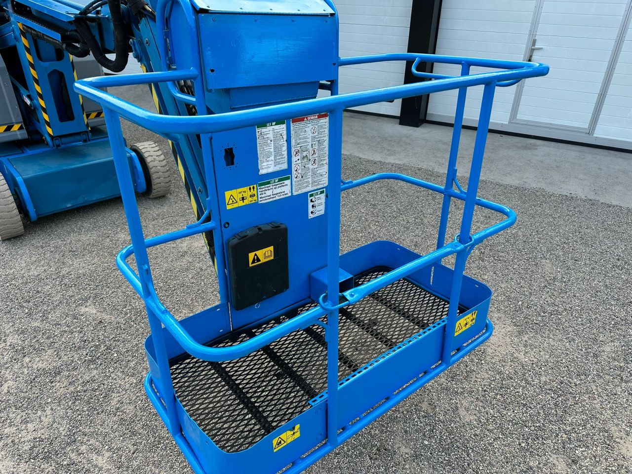 TE KOOP: zeer nette GENIE Z34-22 hoogwerker