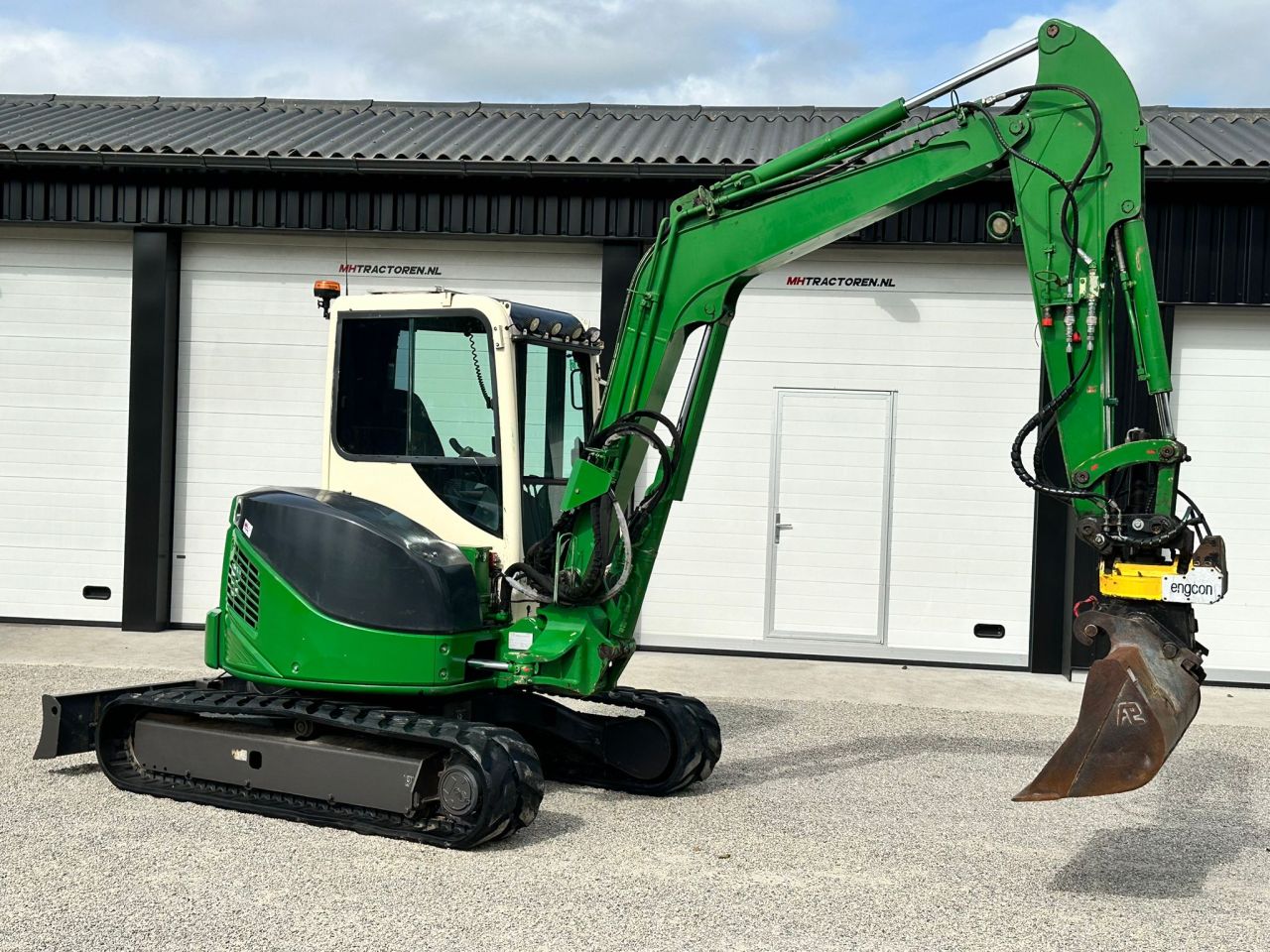 TE KOOP: zeer nette HITACHI ZX52-U rupskraan