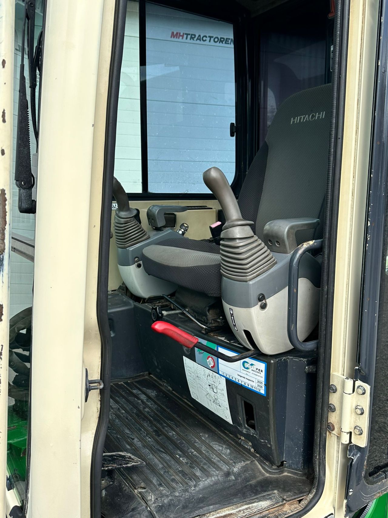 TE KOOP: zeer nette HITACHI ZX52-U rupskraan