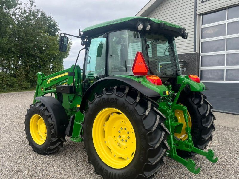 John Deere 5080R Med frontlæsser