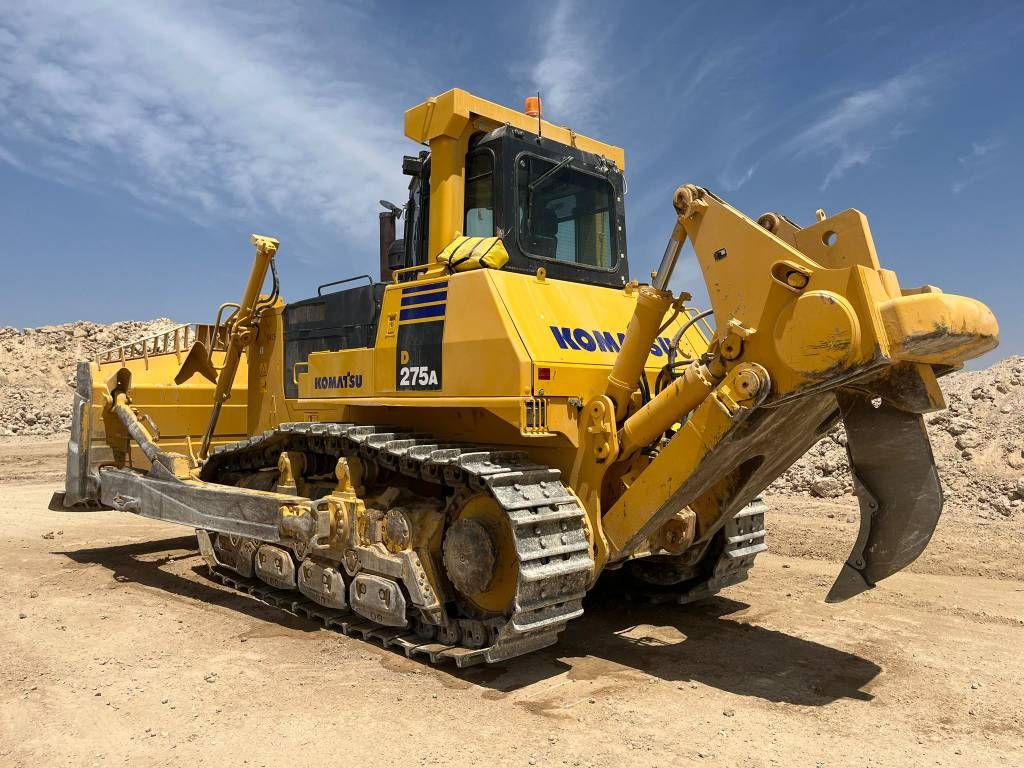 Komatsu D275-5R (Saudi Arabia)