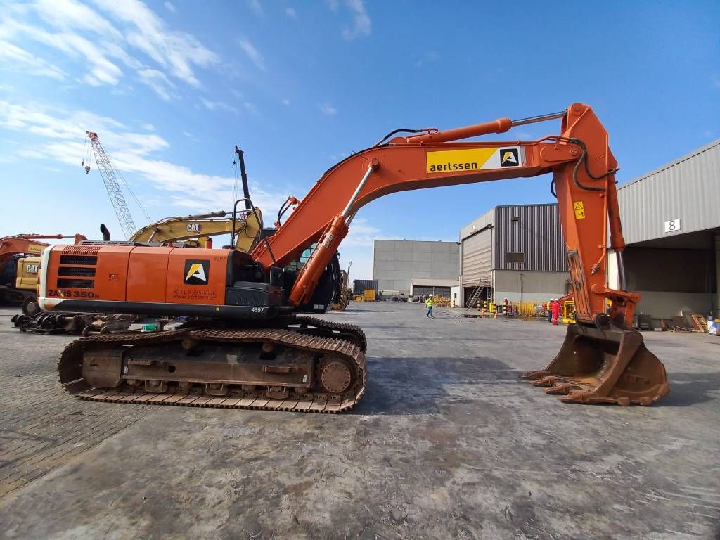 Hitachi ZX350H-5G (Abu Dhabi)