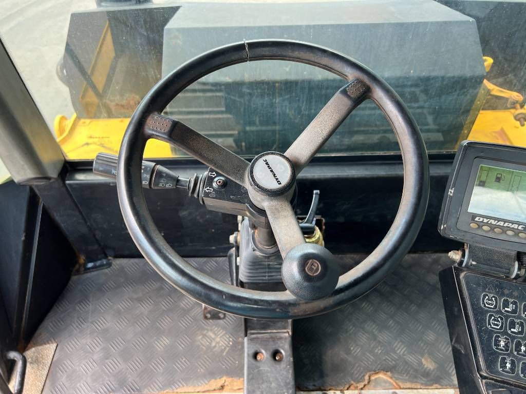 Dynapac CP224
