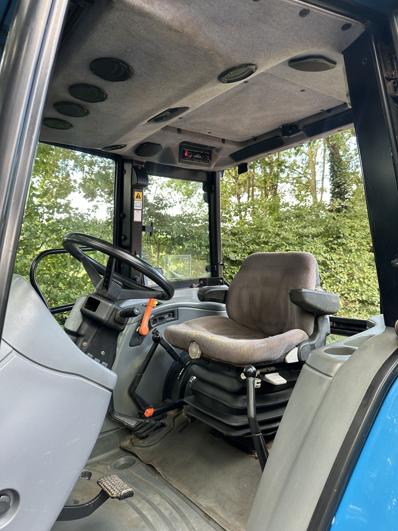 New Holland TL 80 2WD