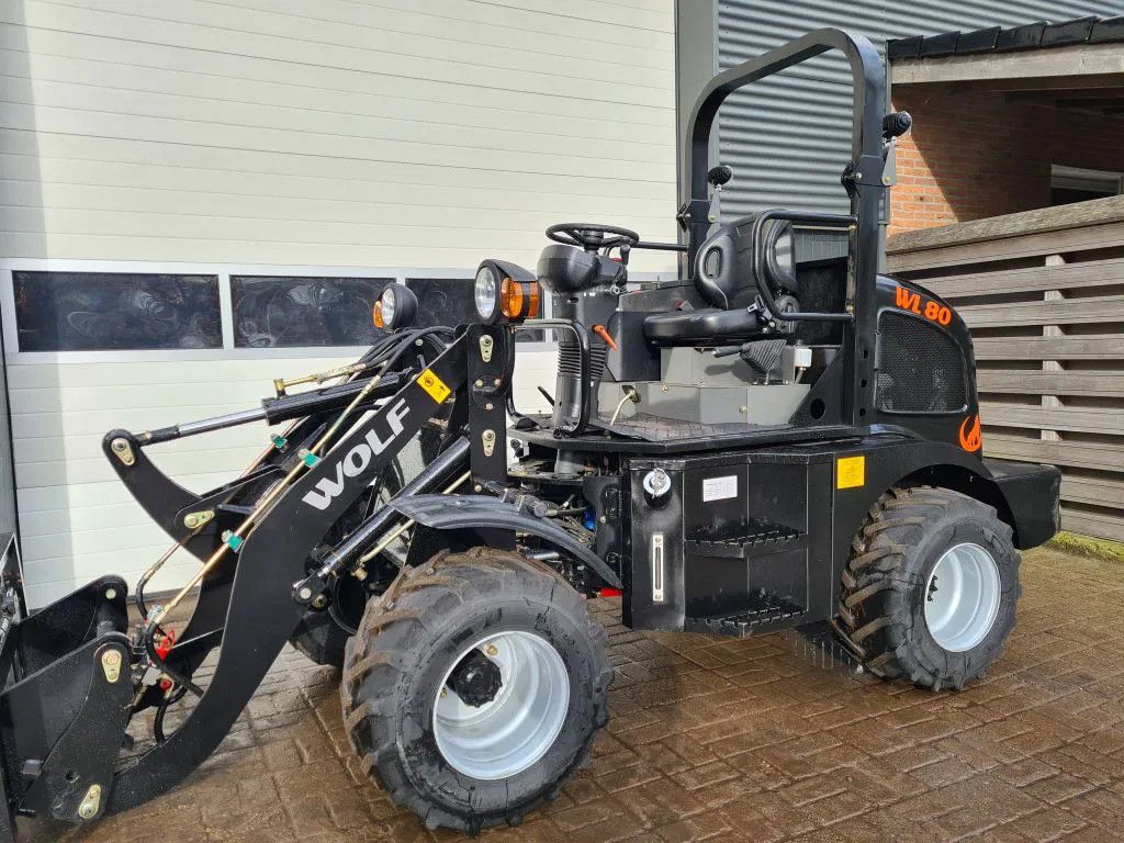 Wolf WL80 cabrio loader