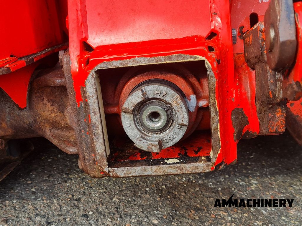 Kemper 360 fits Claas