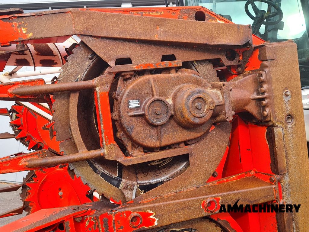 Kemper 360 fits Claas