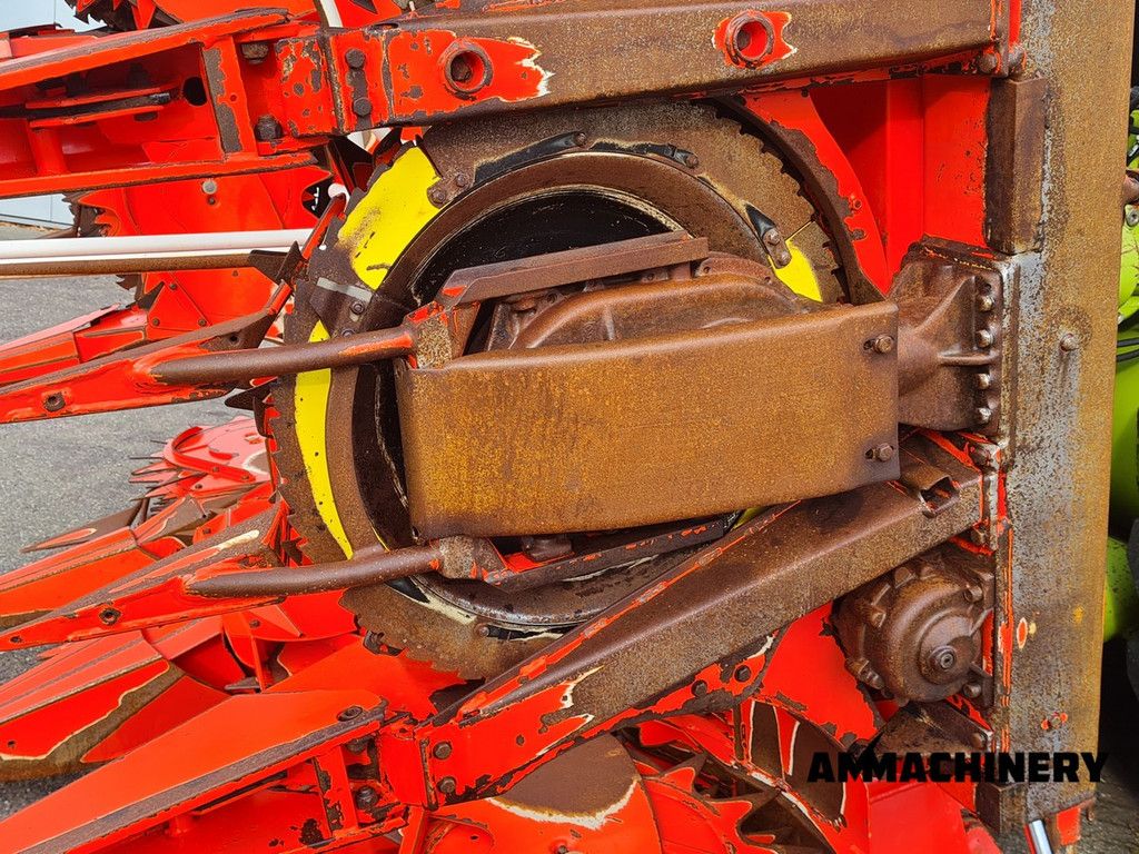 Kemper 360 fits Claas