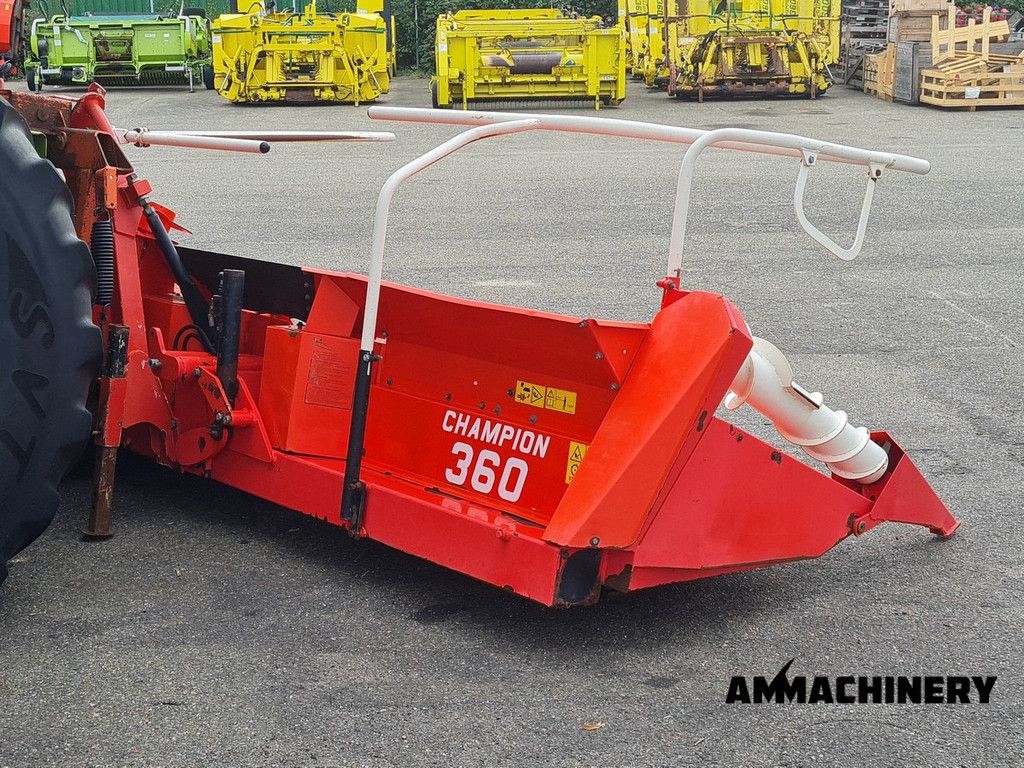 Kemper 360 fits Claas