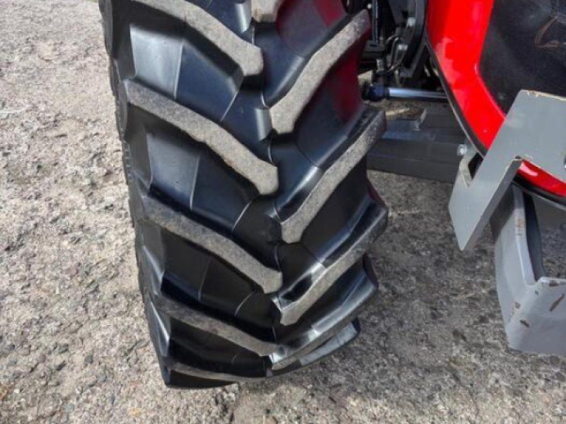 Massey Ferguson 4709 M DYNA-2