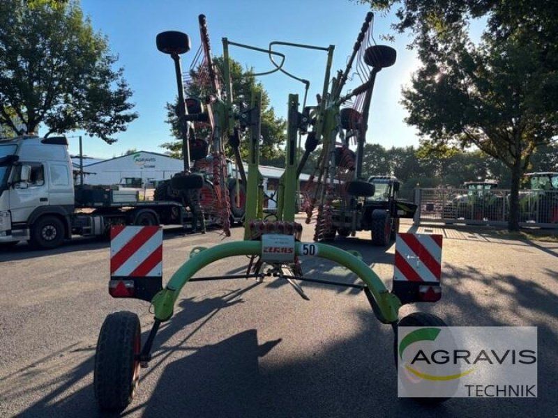 Claas LINER 2700