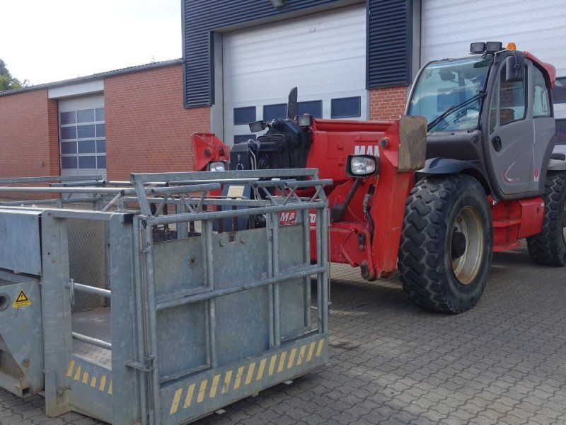 Manitou MT 1840 // MED KURV, PALLEGAFLER OG FJERNBETJENING KLAR TIL BR