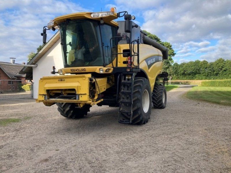 New Holland CX760 FSH