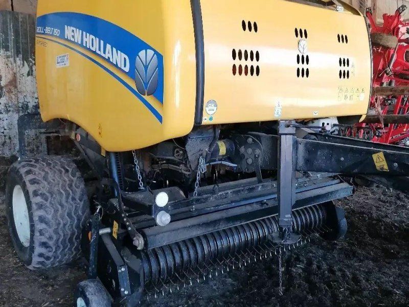 New Holland roll belt 150 superfeed