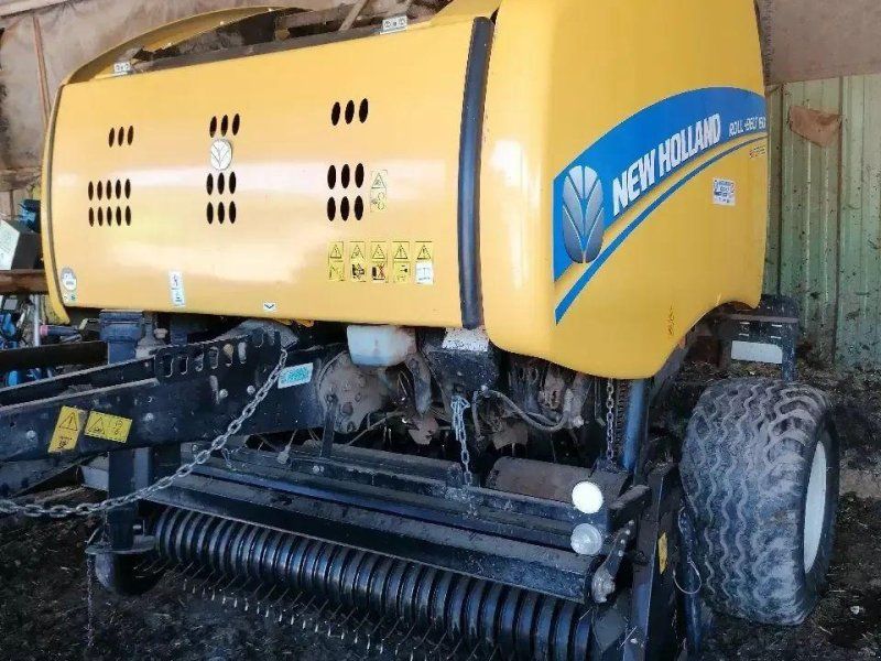 New Holland roll belt 150 superfeed