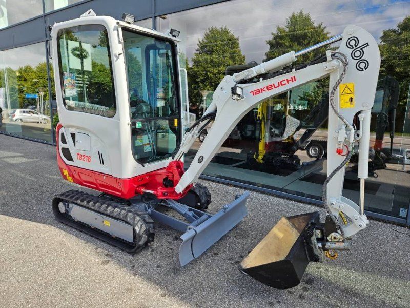 Takeuchi TB 216