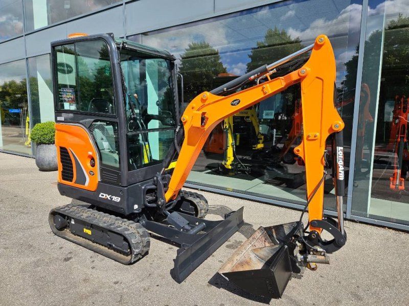 Doosan DX 19