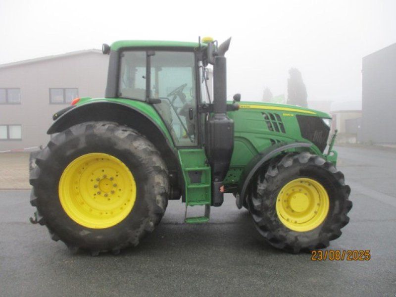 John Deere 6195 M mit SF3000