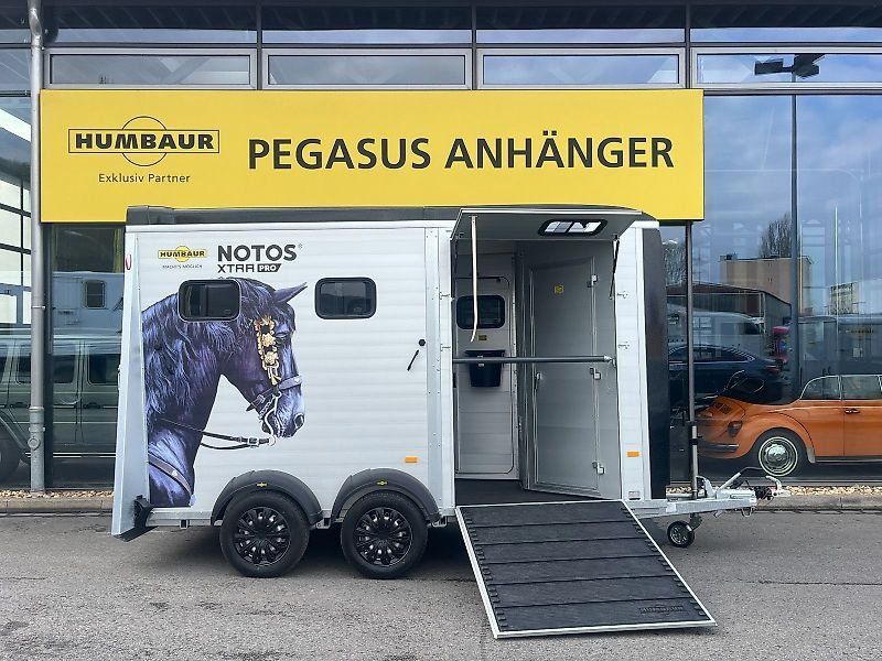 Humbaur Notos Xtra PRO 2-Pferde 2700