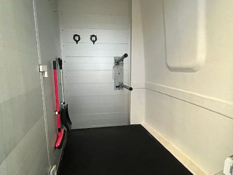 Humbaur Notos PLUS 2 Pferdeanhännger 3t ALU 1. Hand