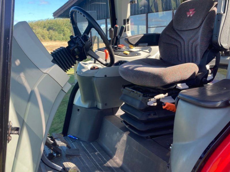 Massey Ferguson 5445