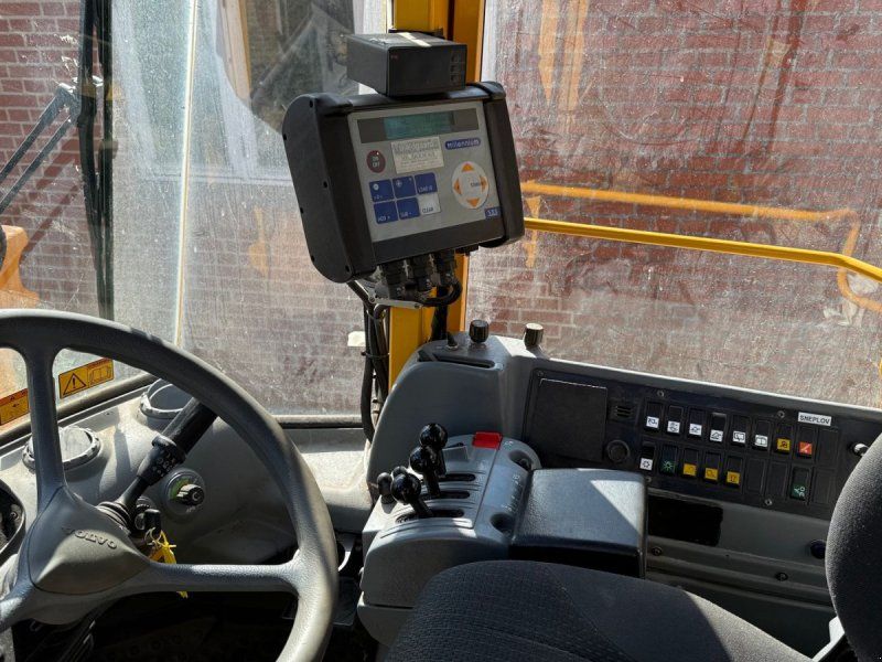 Volvo L120E