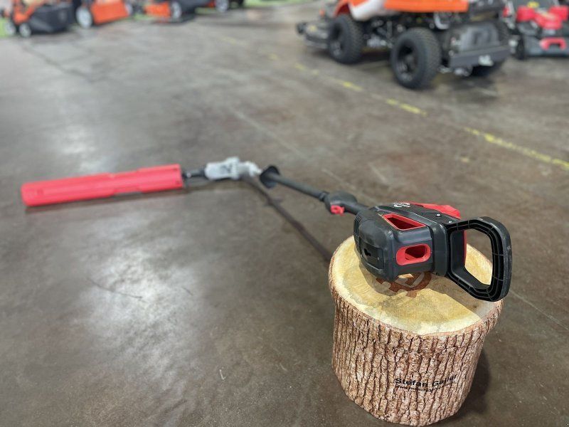 Cramer Pole Hedge  82PH23