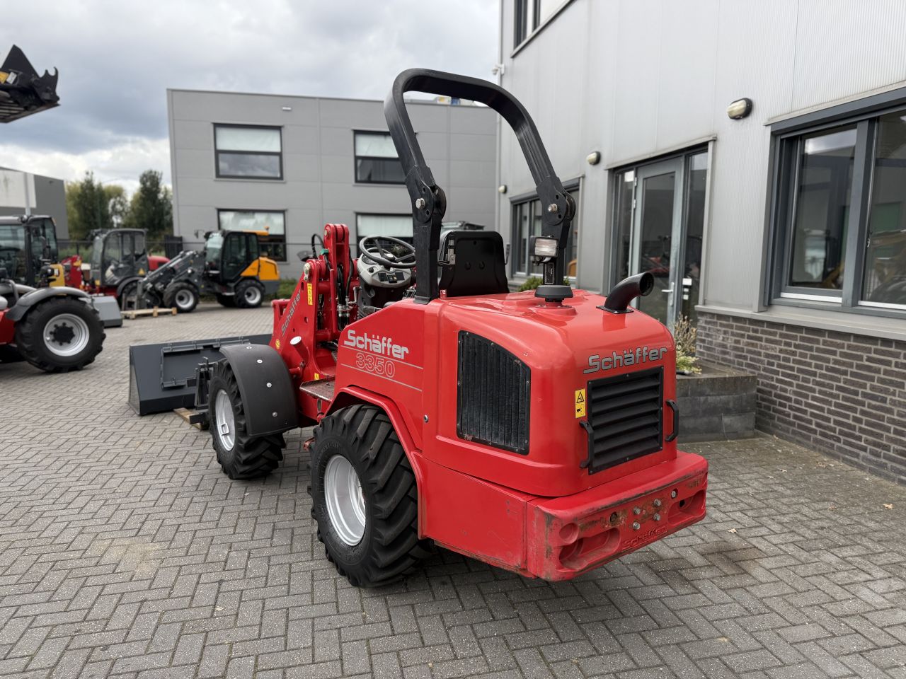 Schaffer 3350 4cil 50pk 2.7T Minishovel Kniklader Weidemann