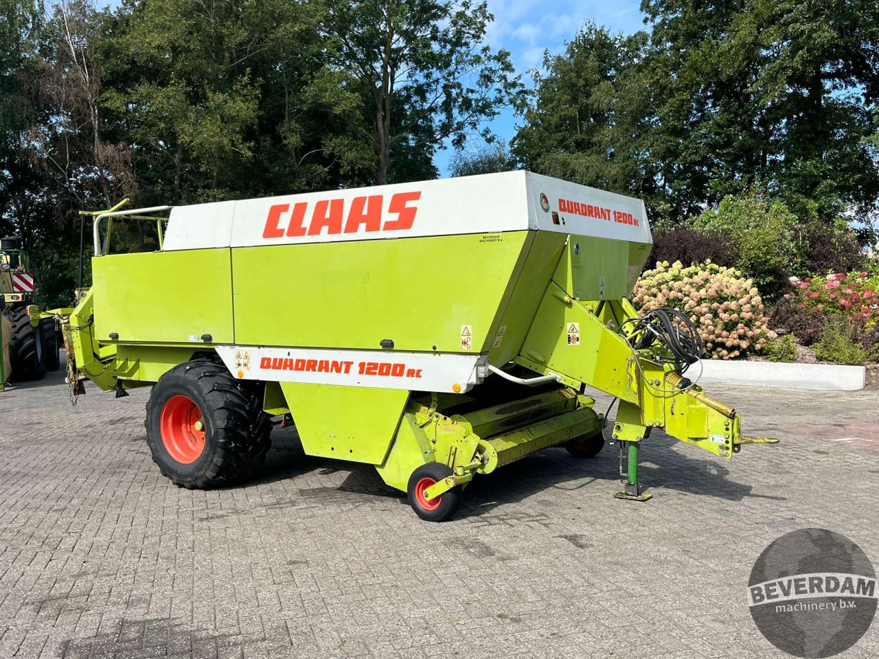 Claas Quadrant 1200 rc