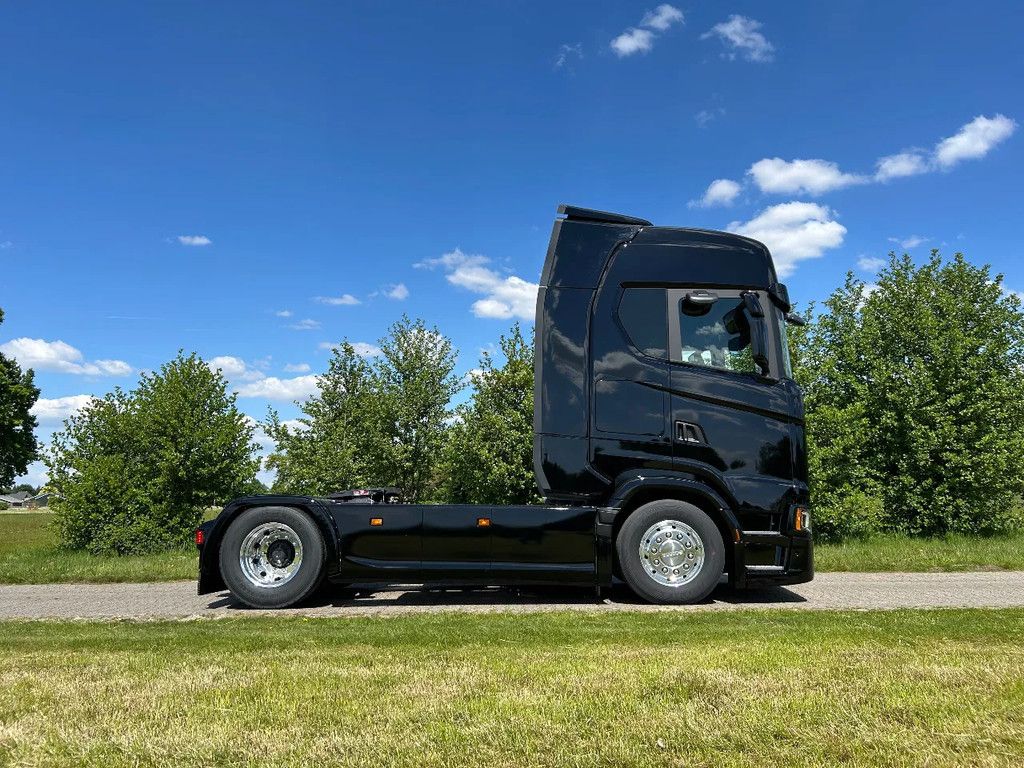 Scania 500S NGS | 4x2 NB | 4 BALOON SUSP. | PARK-COOLER | RETARDER | FULL-AIR | PTO PREP. | ACC |