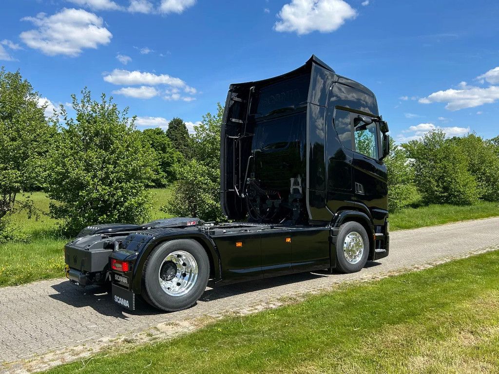 Scania 500S NGS | 4x2 NB | 4 BALOON SUSP. | PARK-COOLER | RETARDER | FULL-AIR | PTO PREP. | ACC |