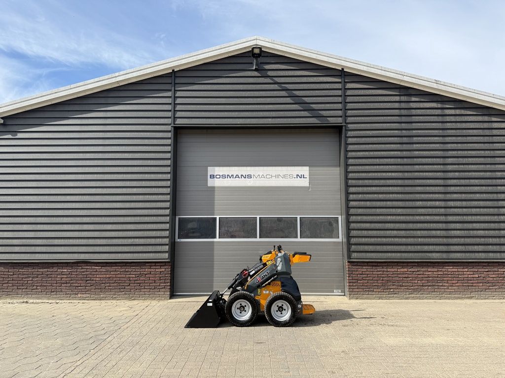 Giant GS900 SKID schranklader / minishovel NIEUW