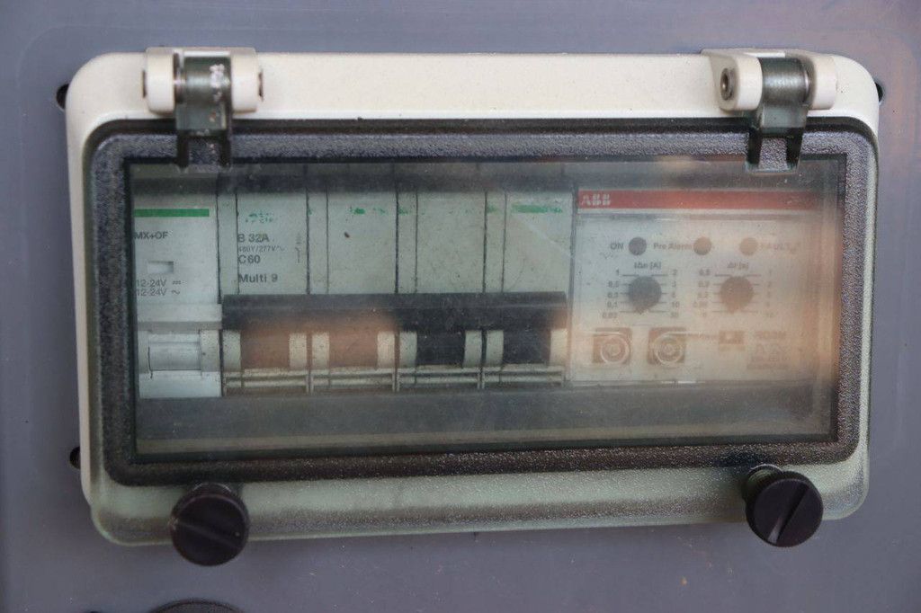 Generator SDMO R22C3 Diesel 22kVA 2011