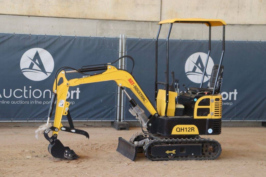 Mini excavator AGT Industrial QH12R Petrol 2024