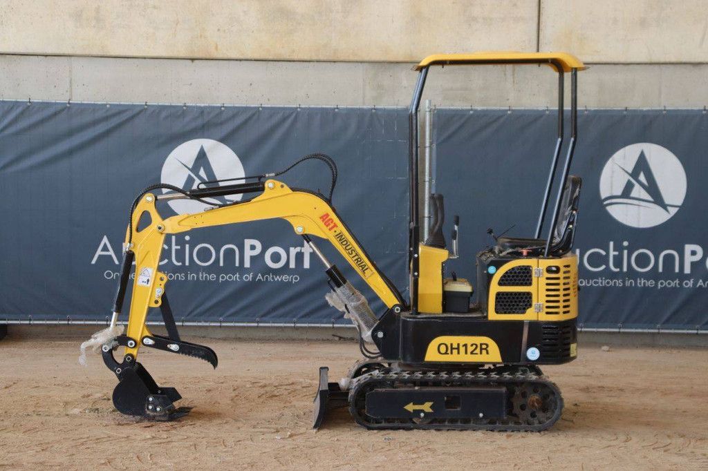 Mini excavator AGT Industrial QH12R Petrol 2024