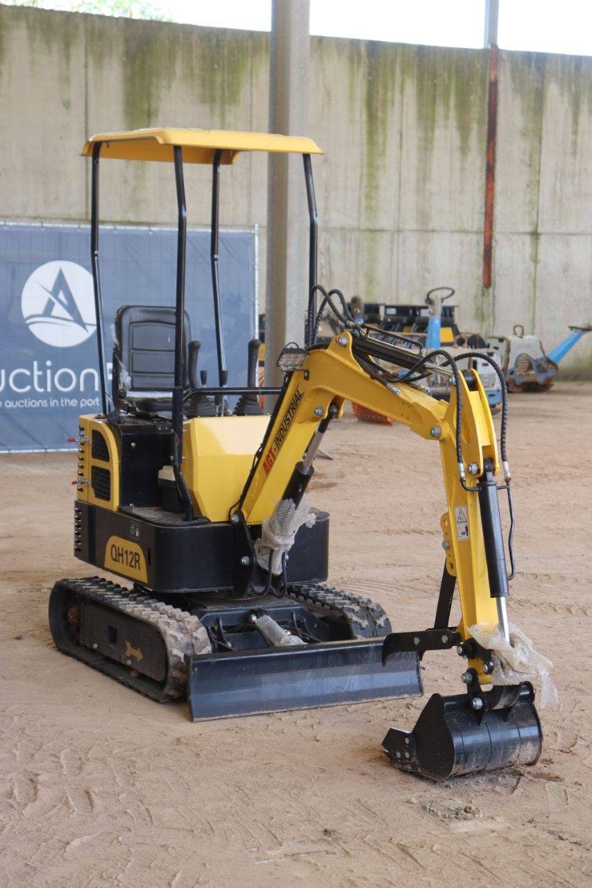 Mini excavator AGT Industrial QH12R Petrol 2024