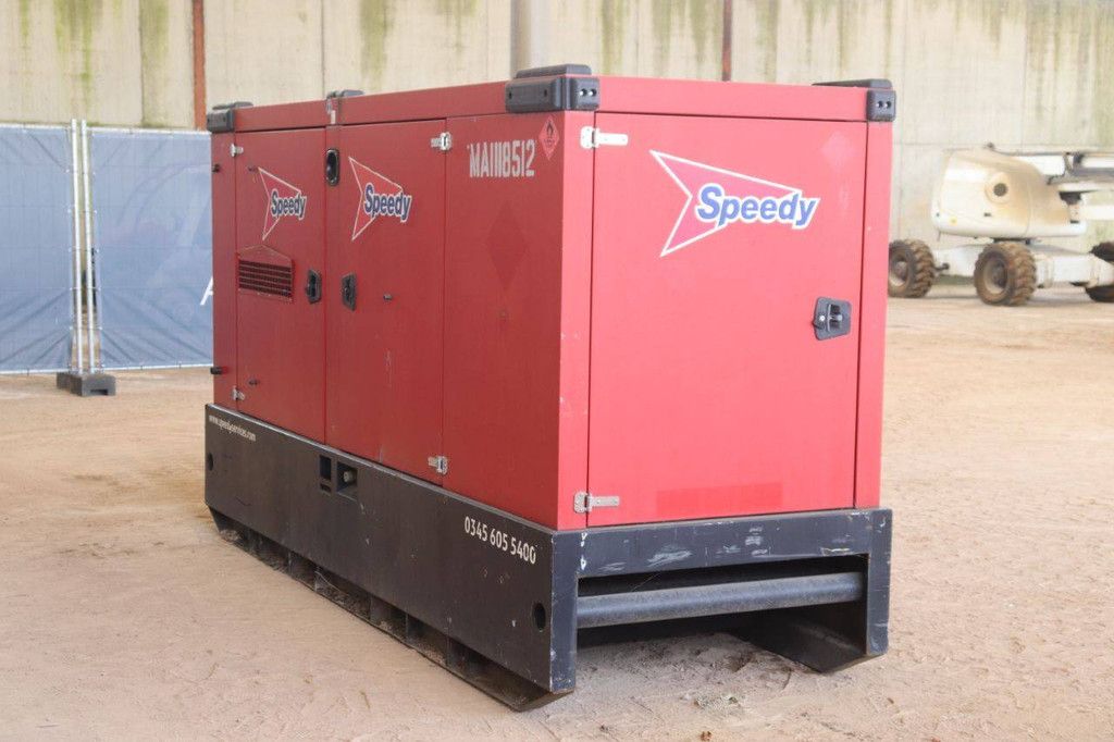 Generator Pramac GRW115 Diesel 110kVA