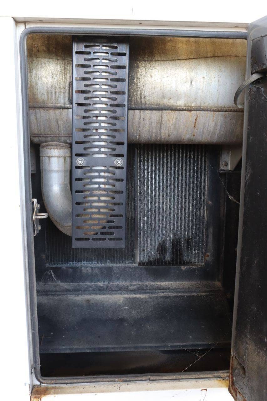 Generator SDMO R110 Diesel 110kVA 2013