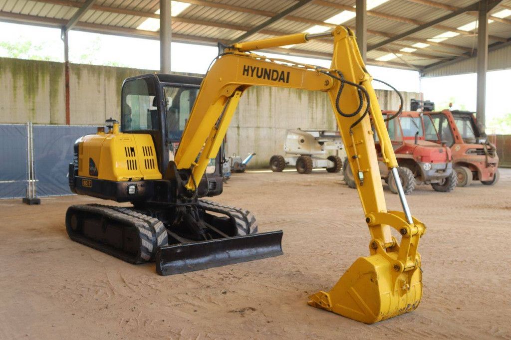 Rupsgraafmachine Hyundai R60-7 Diesel 40kW 2013