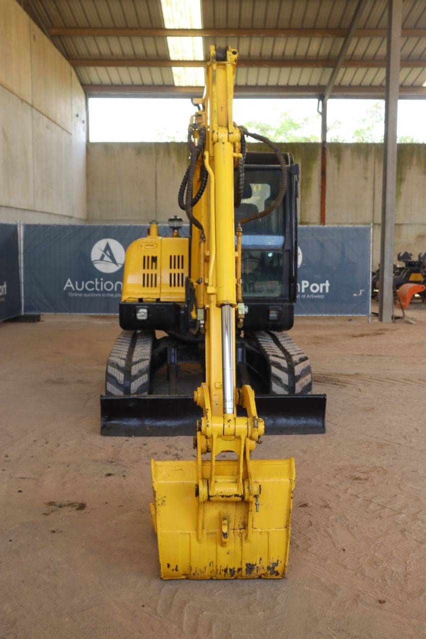 Rupsgraafmachine Hyundai R60-7 Diesel 40kW 2013