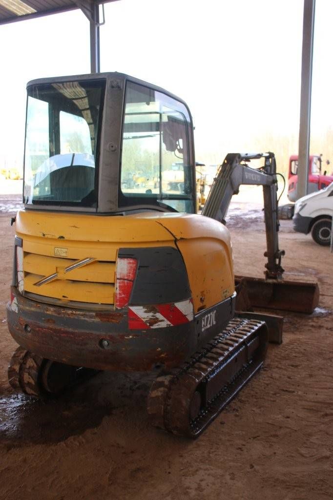 Rupsgraafmachine Volvo EC27C Diesel 2013