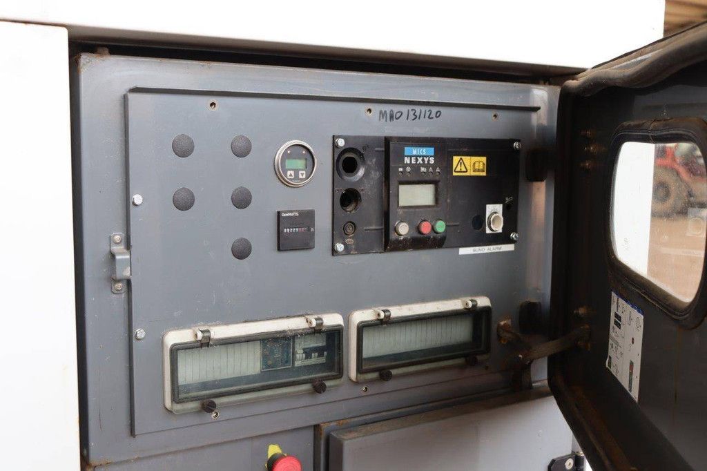 Generator SDMO R90 Diesel