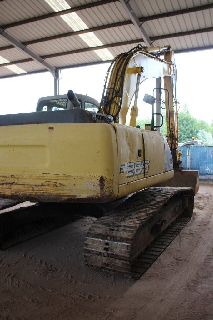 Rupsgraafmachine New Holland E265 Diesel 2007
