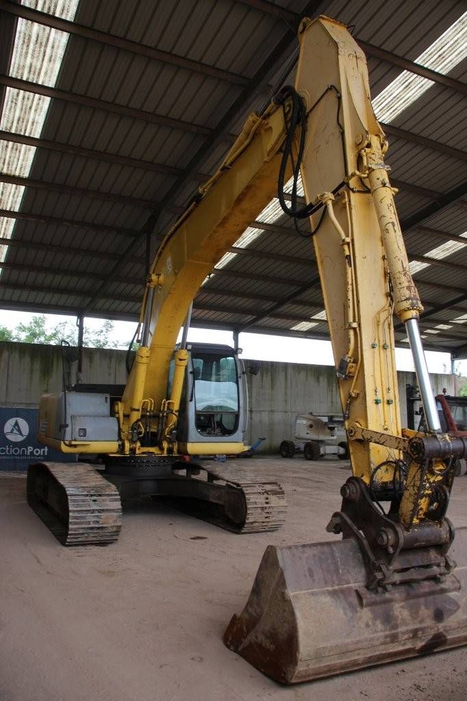 Rupsgraafmachine New Holland E265 Diesel 2007